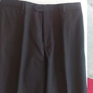 Joseph Abboud Tropical Wool Suit. 40R/34 X 30